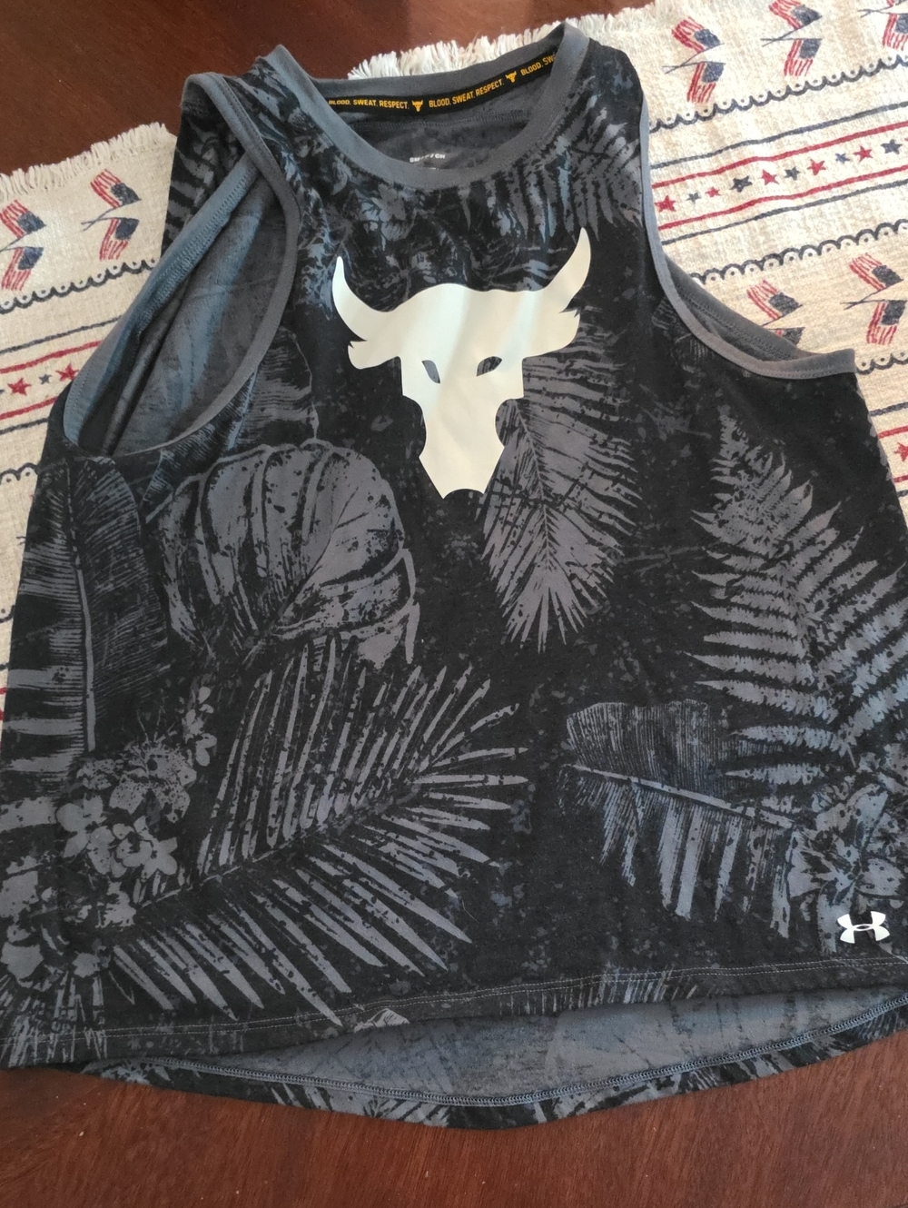 Under Armour Black and Gray Tropical Graphic Performance Tank